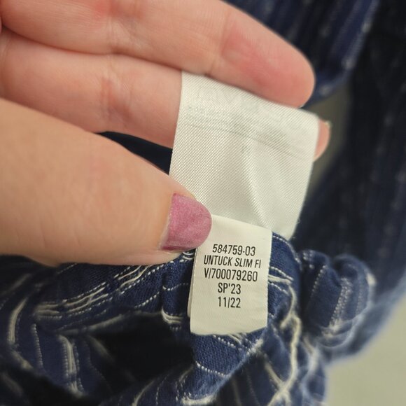 Banana Republic Blue Stripped Linen/Cotton Blend Long Sleeved Button Down Medium - Picture 8 of 8
